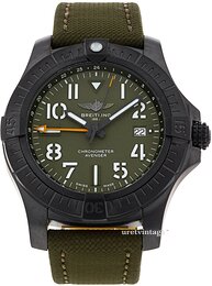 Breitling Avenger Automatic Gmt 45 V323952A1L1X2